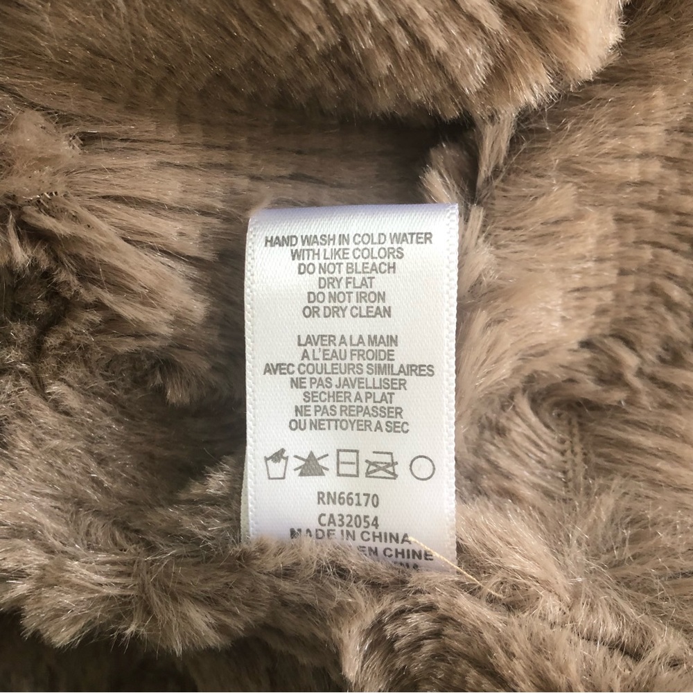 Anthropologie Elevenses Faux Fur Abstract Vest - Picture 6 of 7